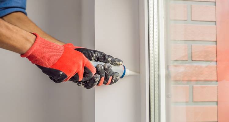 arm caulking window